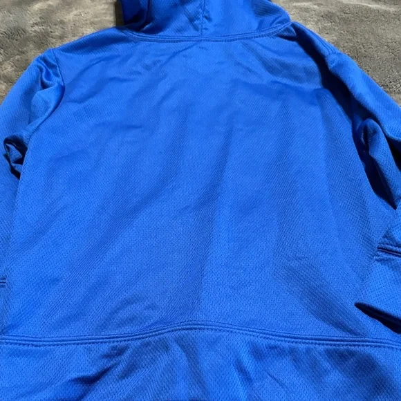 Healthtex Blue Basketball Hoodie great for the basketball lover - Picture 4 of 5